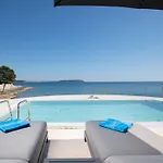 Dubravka By Interhome * Pula