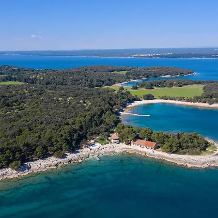 Dubravka By Interhome Póla